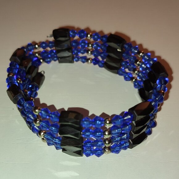 Deep Blue Magnetic Bracelet or Necklace Cobalt Vintage Wear as You Want - Picture 1 of 8